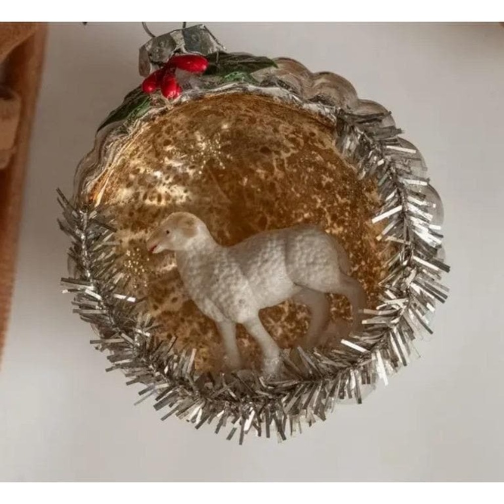 Ragon House Christmas Vintage Style Sheep Diorama Ornament Blown Glass‎ NEW